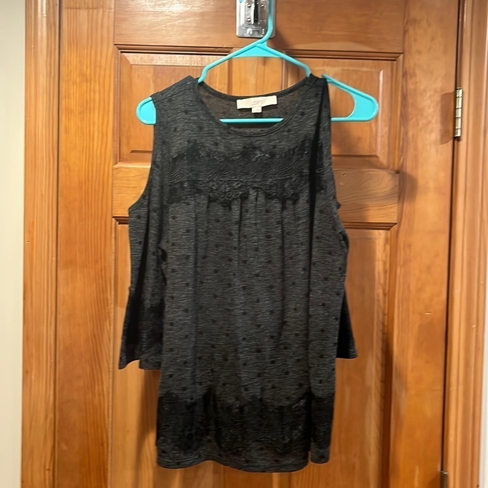 Loft lace open shoulder top size medium.